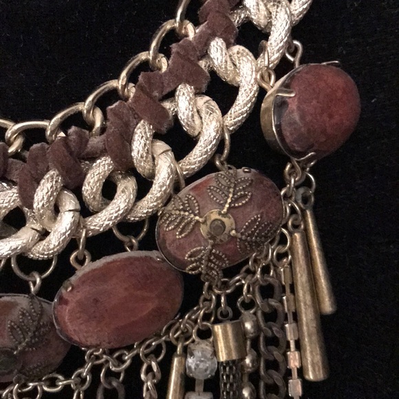 Statement necklace - Picture 3 of 3